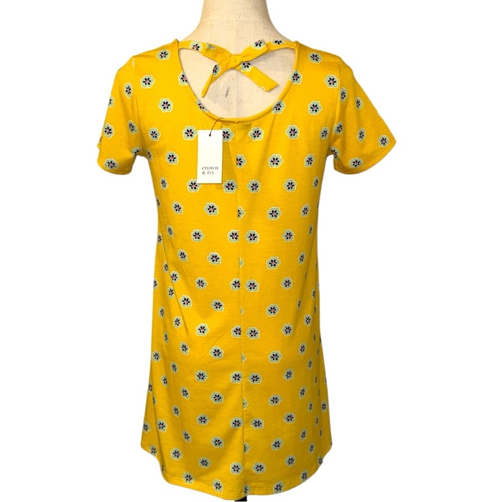 Crown & Ivy Yellow Floral Print Back Tie Top Women’s Large NWT